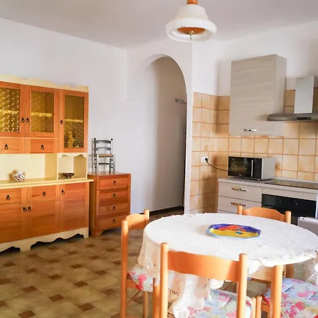 Alghero- Lungomare Via Lido Cozy Flat W/parking! Alghero
